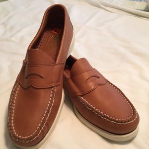 EUC, Size 9.5 Brown Bass Leather Loafers